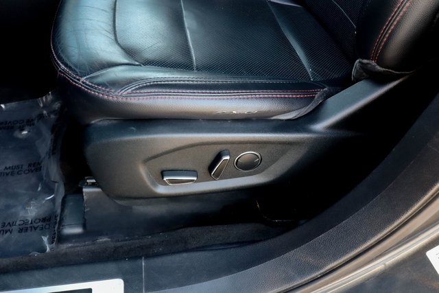 Vehicle image 30 of 78