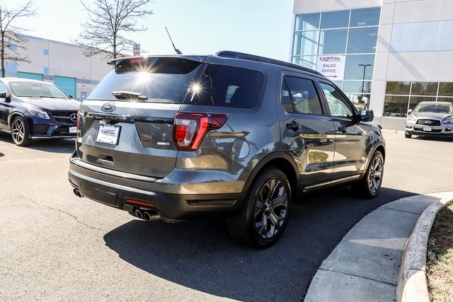 Vehicle image 3 of 78
