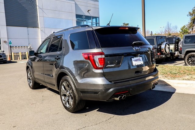 Vehicle image 8 of 78