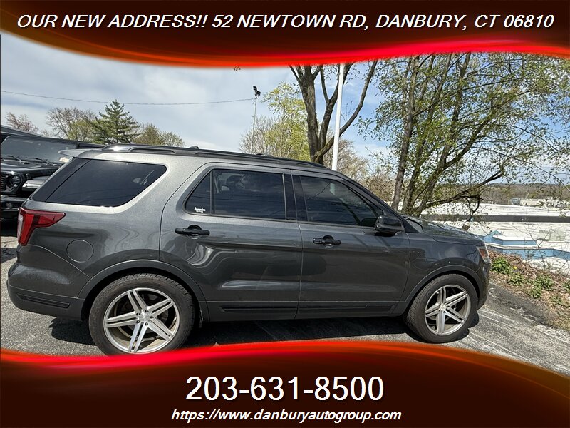 2018 Ford Explorer Sport Image 2 of 13