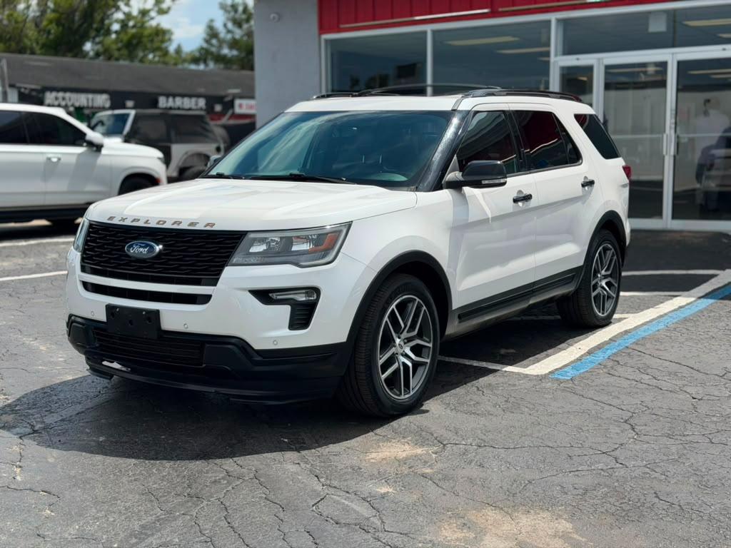 2018 Ford Explorer Sport Image 1 of 24