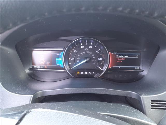 Vehicle image 15 of 22