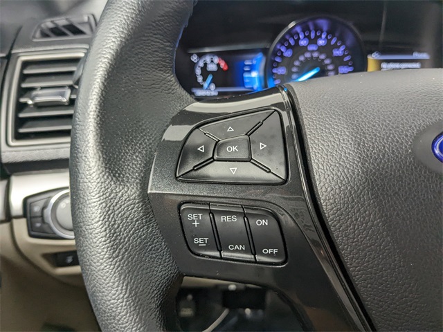 Vehicle image 20 of 28