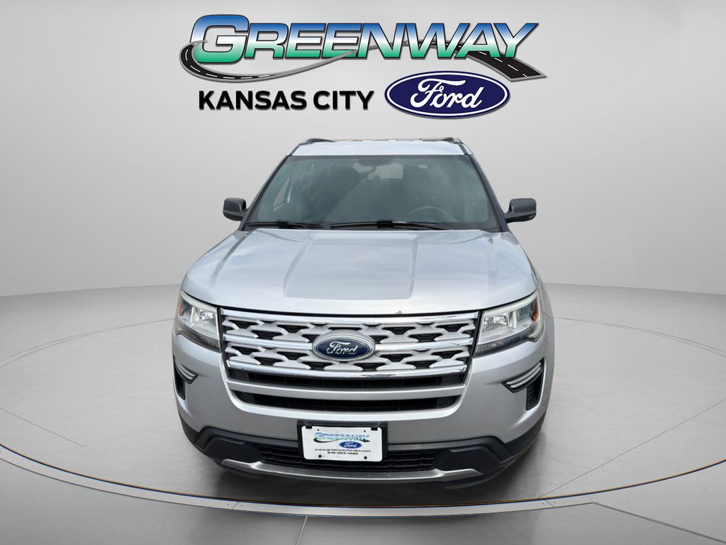 2018 Ford Explorer XLT Image 3 of 47
