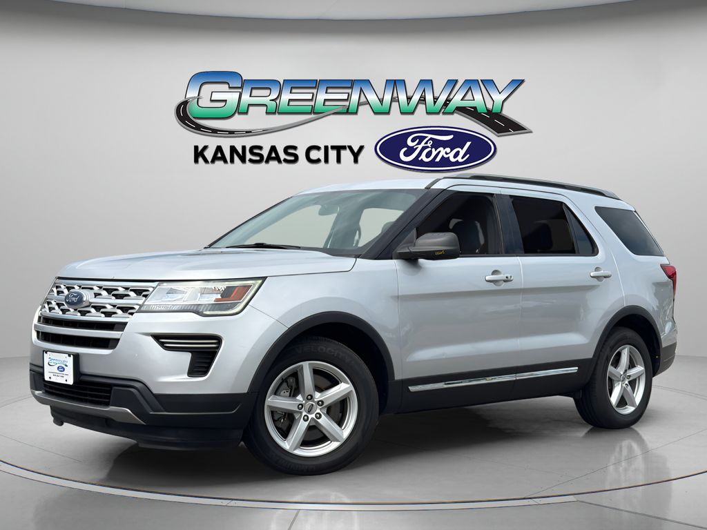 2018 Ford Explorer XLT Image 2 of 47
