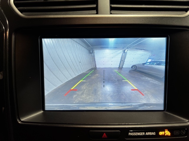 Vehicle image 43 of 49