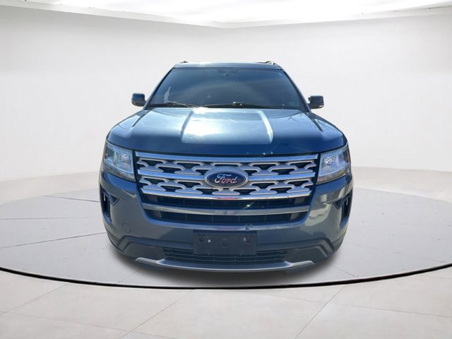 Vehicle image 4 of 28
