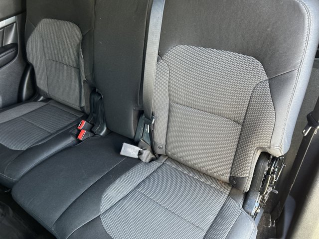 Vehicle image 22 of 28