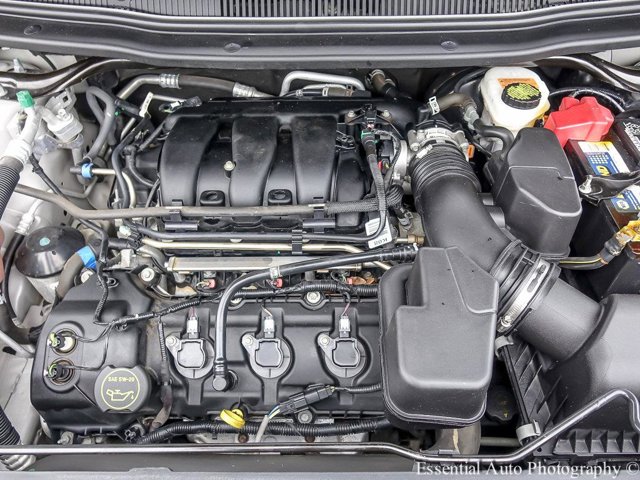 Vehicle image 31 of 32