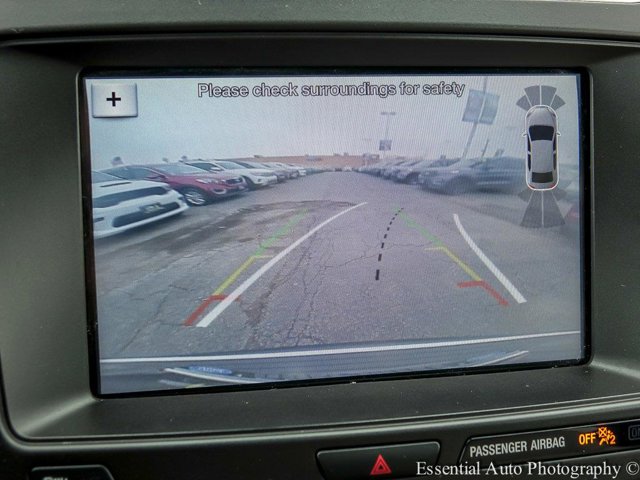 Vehicle image 21 of 32