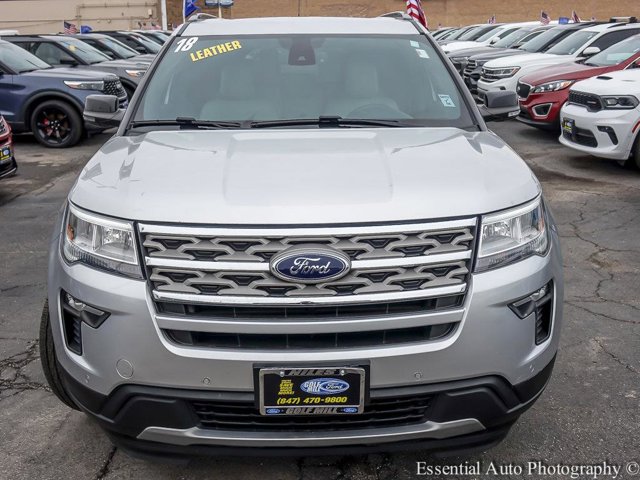 Vehicle image 4 of 32