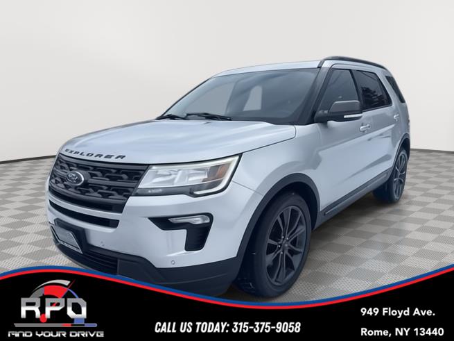 Vehicle image 1 of 32