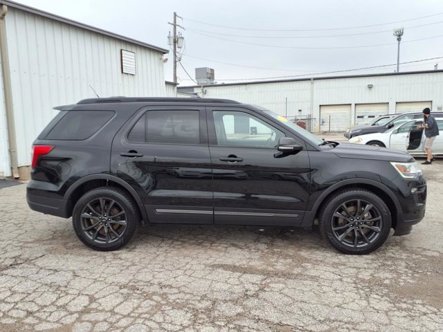 Vehicle image 7 of 25