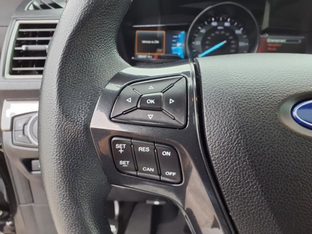 Vehicle image 17 of 25