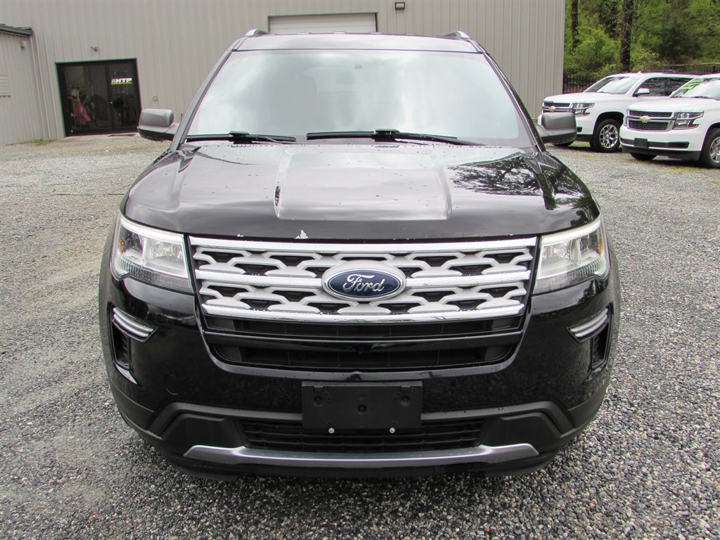 Vehicle image 9 of 22