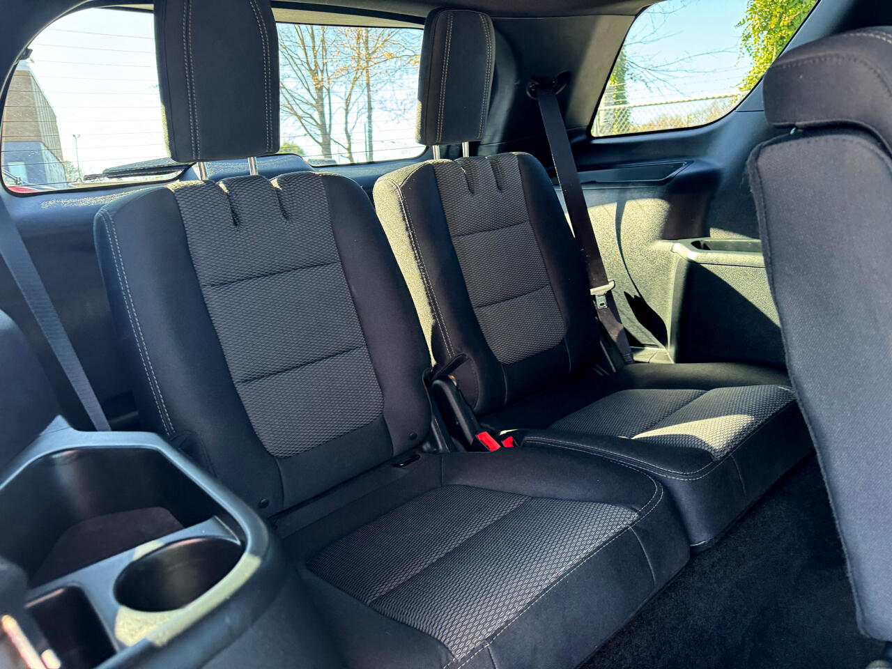 Vehicle image 39 of 93