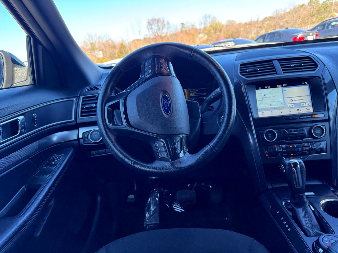 Vehicle image 55 of 93