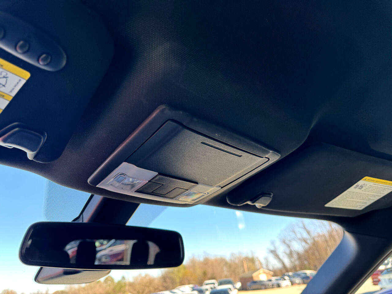 Vehicle image 83 of 93