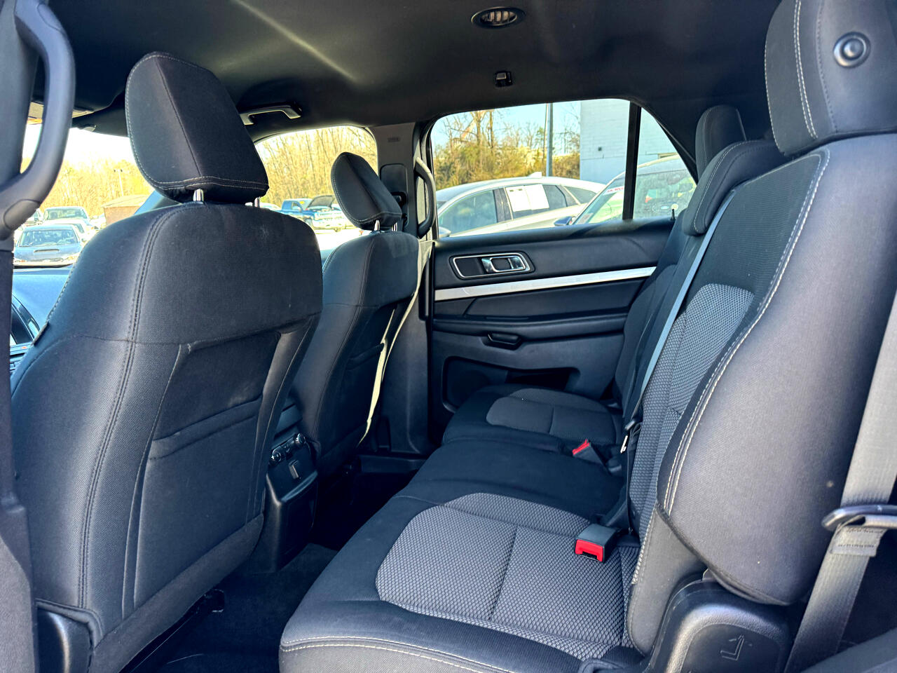Vehicle image 47 of 93