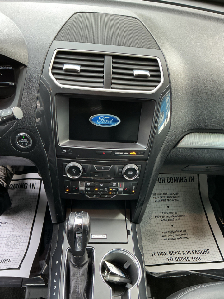 2018 Ford Explorer XLT Image 18 of 22