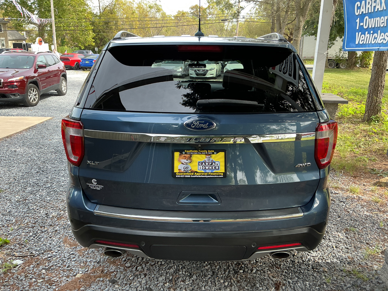 2018 Ford Explorer XLT Image 7 of 22