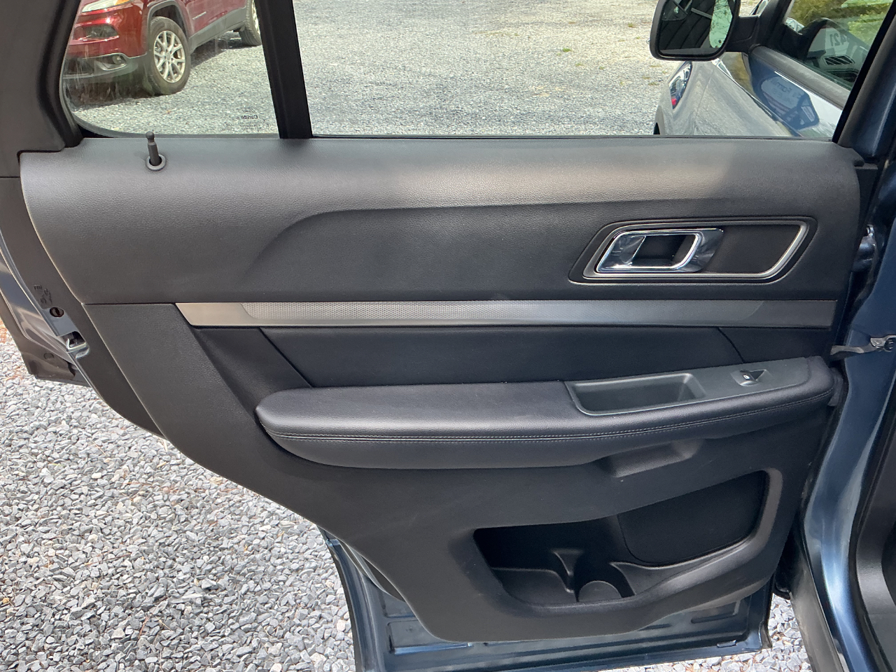 2018 Ford Explorer XLT Image 15 of 22