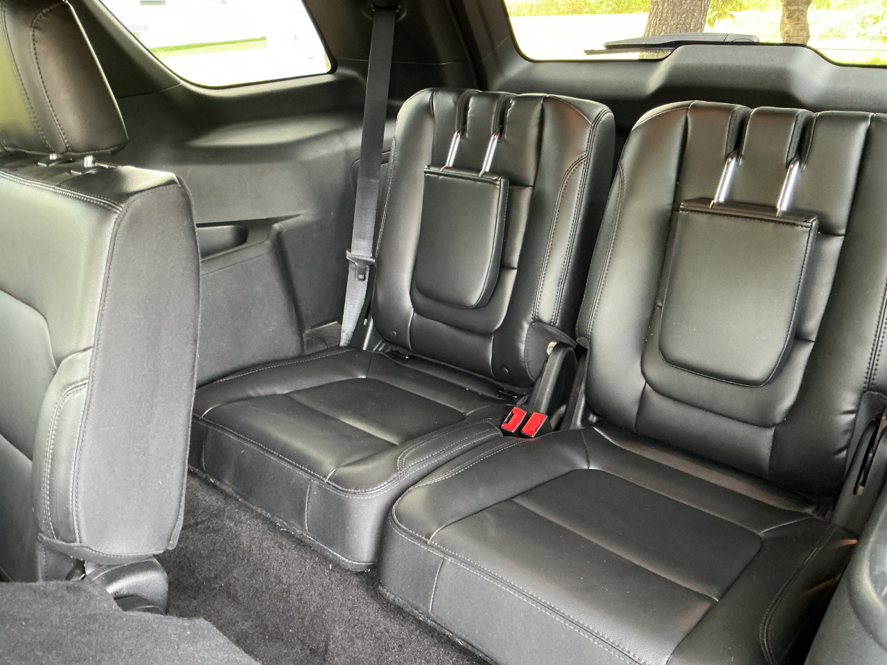 2018 Ford Explorer XLT Image 10 of 22