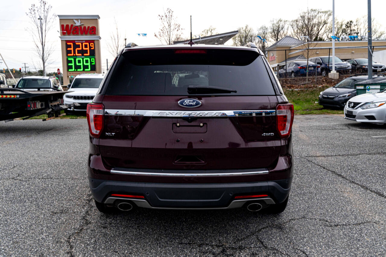 Vehicle image 7 of 23
