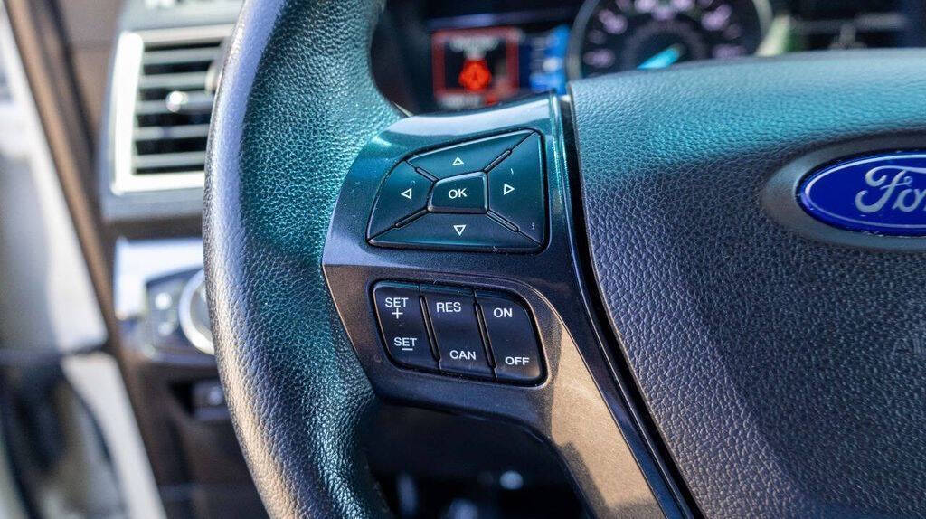 2018 Ford Explorer XLT Image 32 of 33