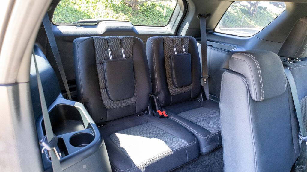 2018 Ford Explorer XLT Image 16 of 32