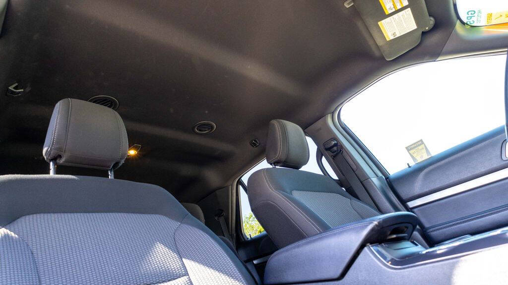 2018 Ford Explorer XLT Image 19 of 32