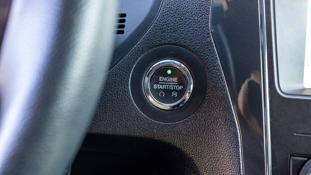 2018 Ford Explorer XLT Image 32 of 32