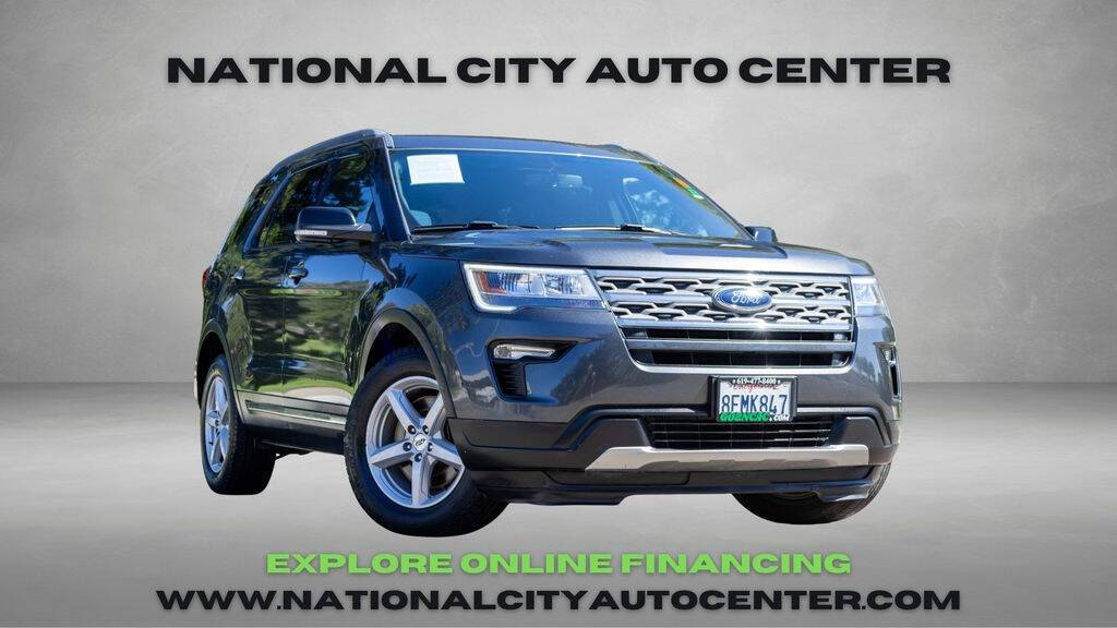 2018 Ford Explorer XLT Image 2 of 32