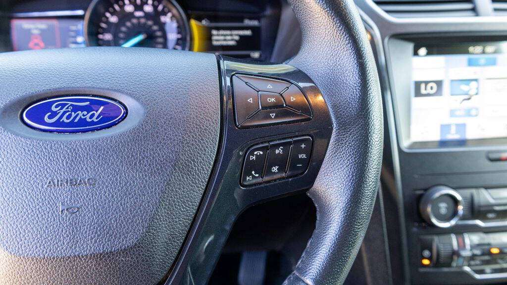 2018 Ford Explorer XLT Image 25 of 32