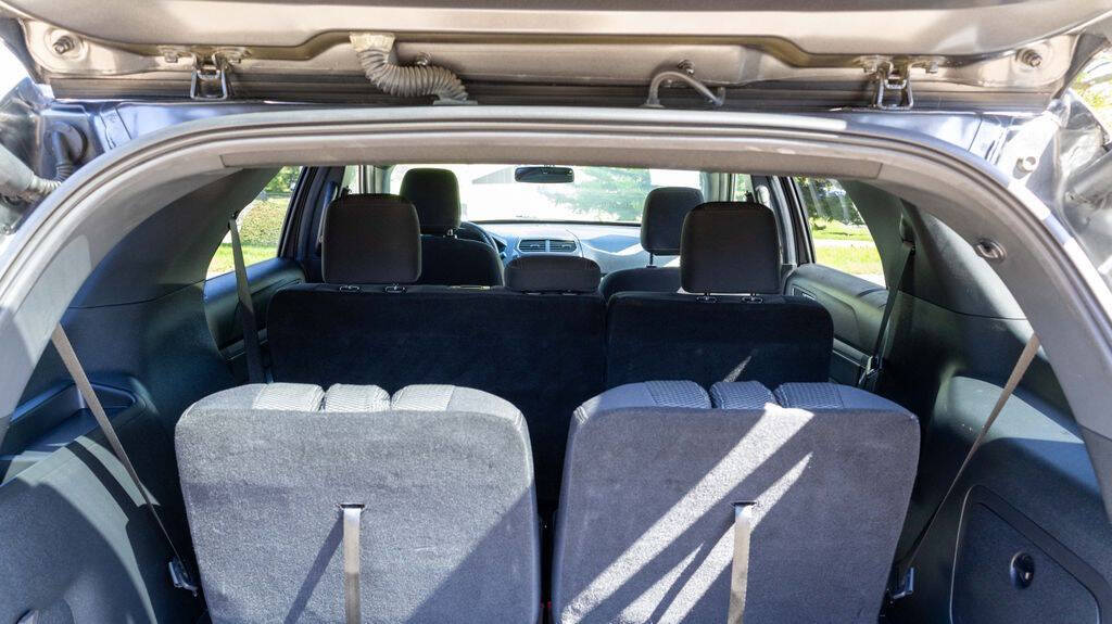 2018 Ford Explorer XLT Image 14 of 32