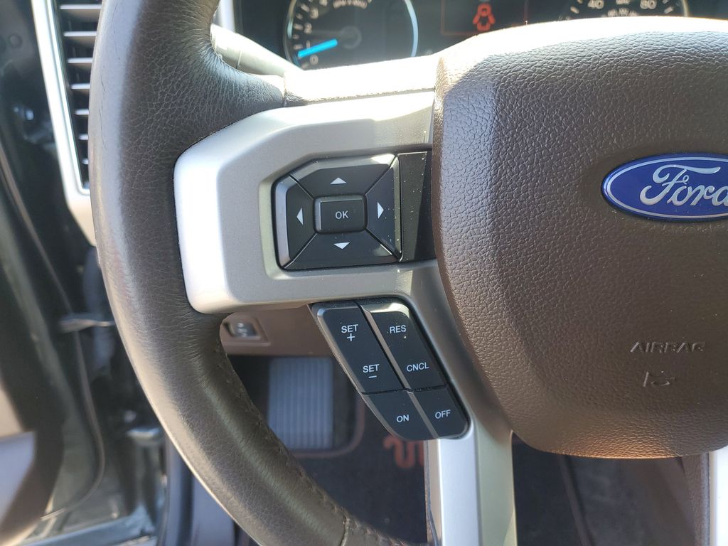 Vehicle image 22 of 31
