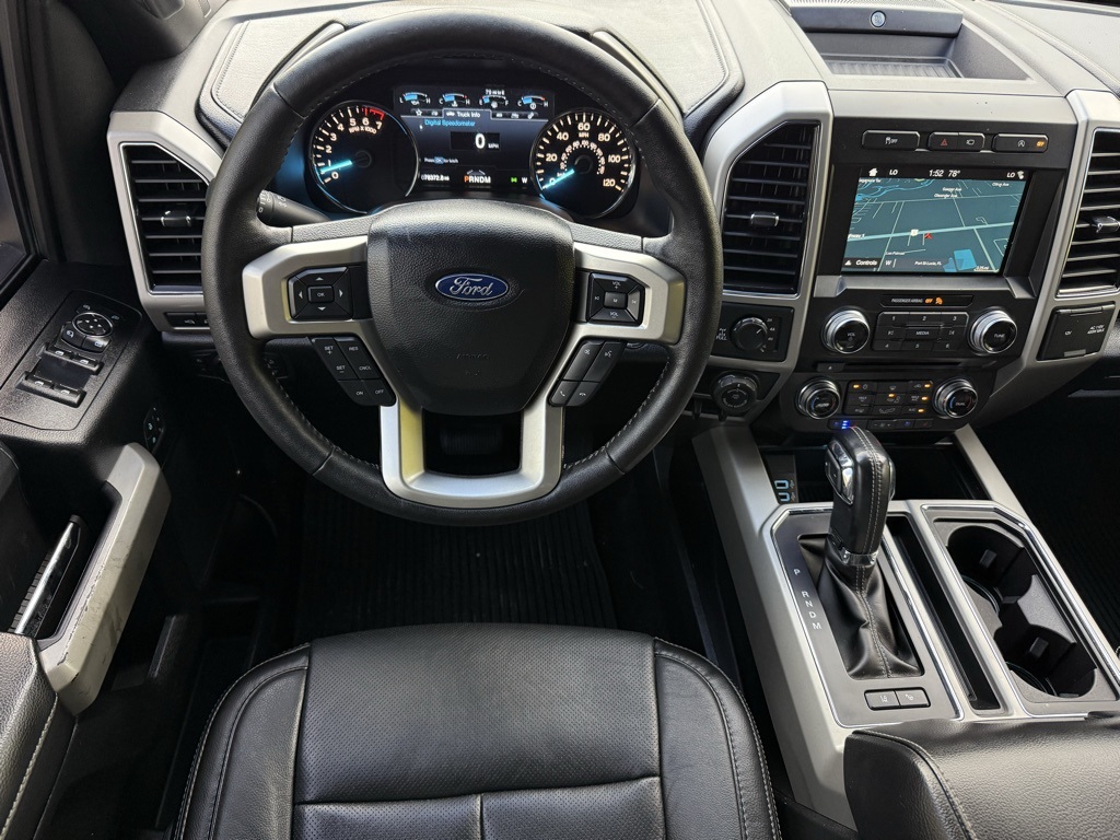 2018 Ford F-150 Lariat Image 8 of 26