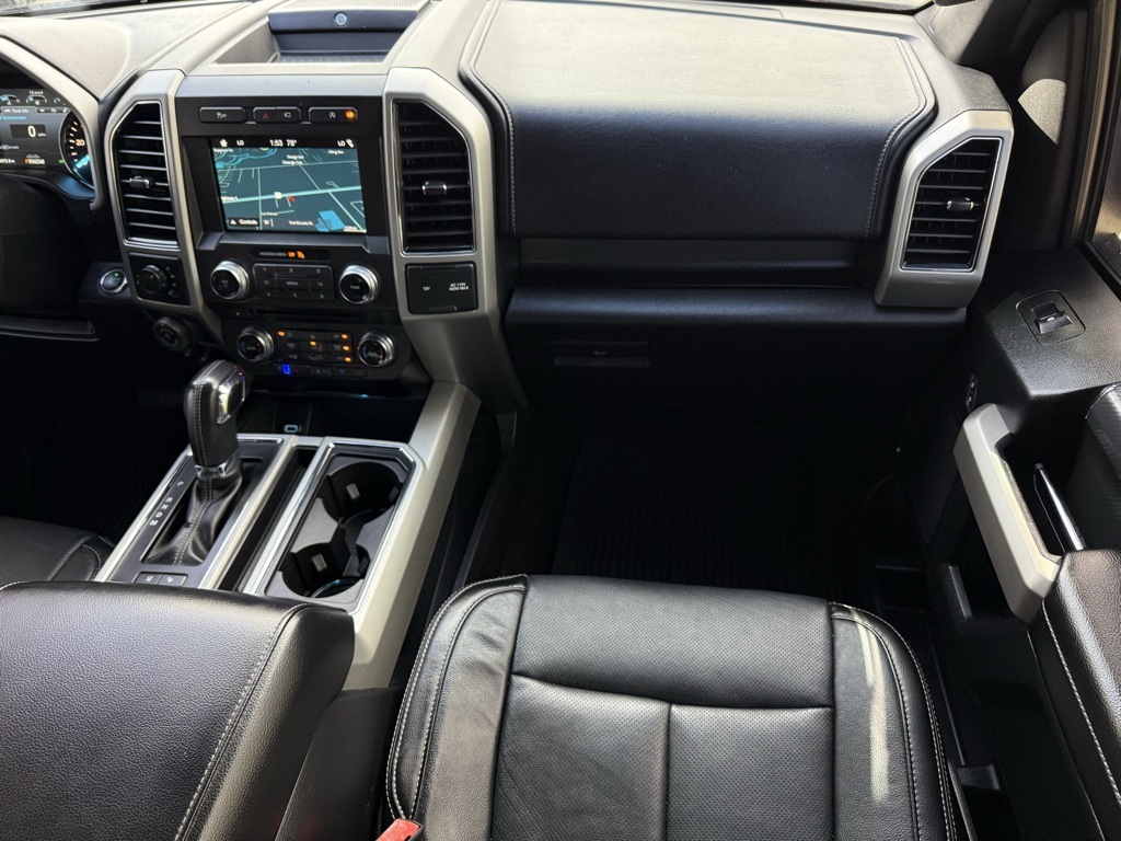 2018 Ford F-150 Lariat Image 10 of 26