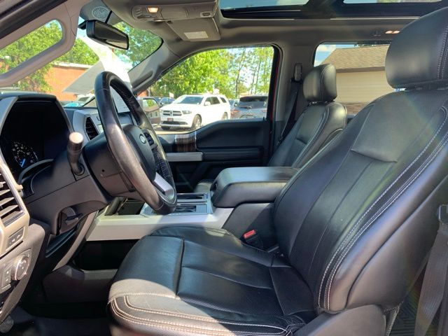 Vehicle image 10 of 40