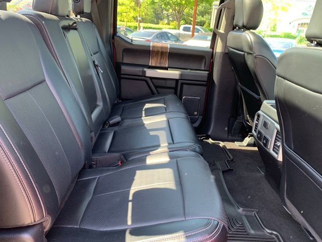 Vehicle image 17 of 40