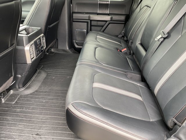 Vehicle image 11 of 31