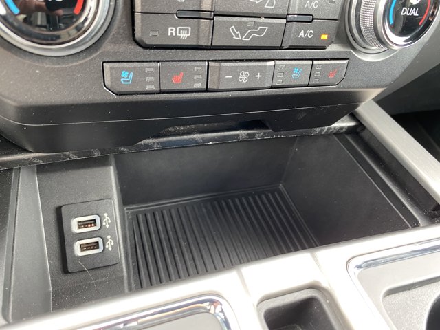 Vehicle image 24 of 31
