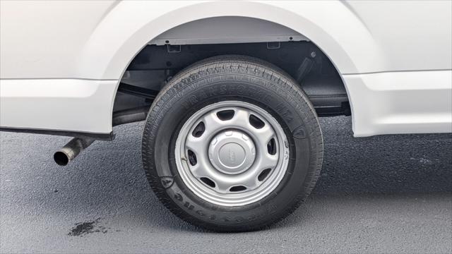 Vehicle image 25 of 27