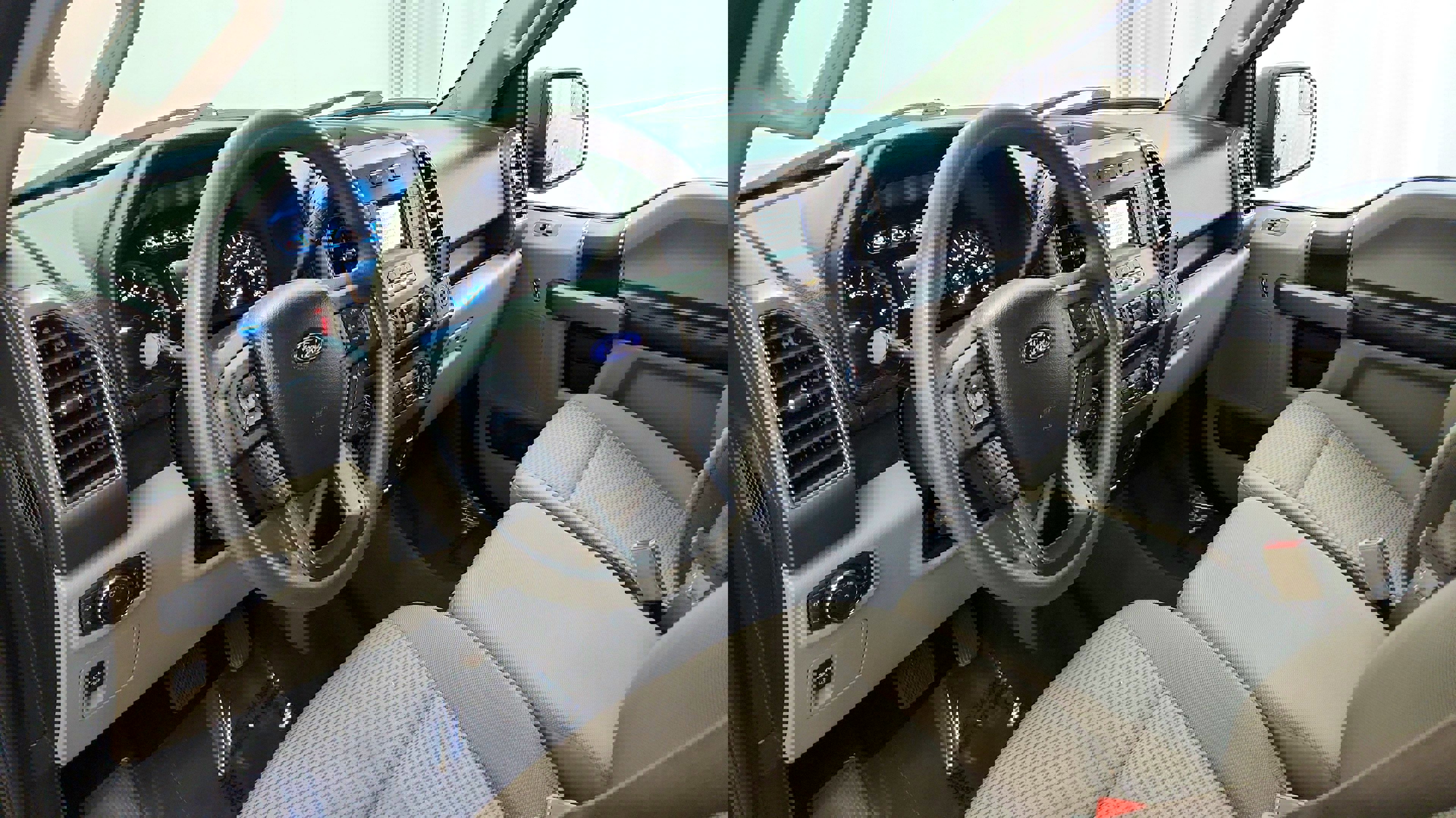 Vehicle image 19 of 32