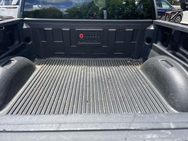 Vehicle image 9 of 36