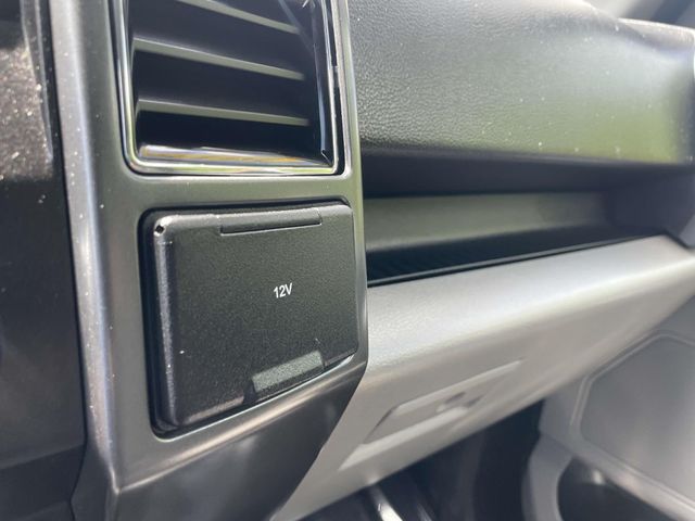 Vehicle image 29 of 36