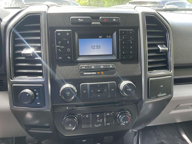 Vehicle image 25 of 36