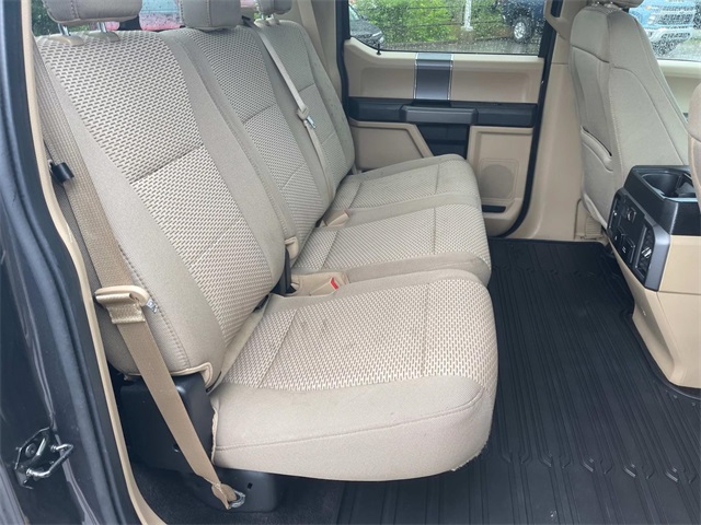 Vehicle image 23 of 46