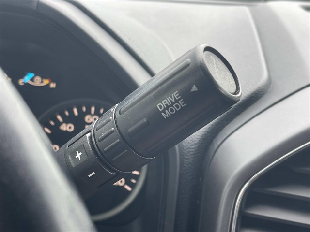 Vehicle image 44 of 46