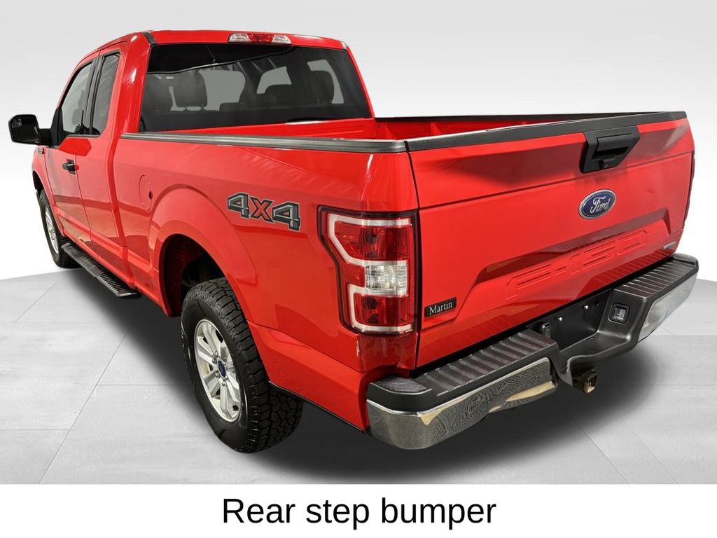 Vehicle image 6 of 32